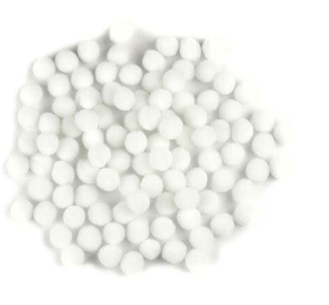POM POMS: 1/2" WHITE 100 PIECES