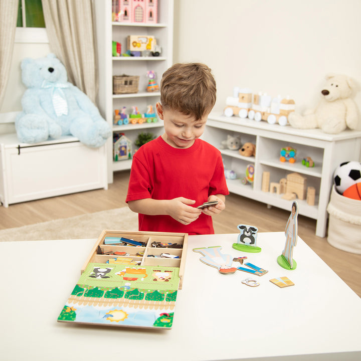 MAGNETIC PLAY SET: OCCUPATIONS